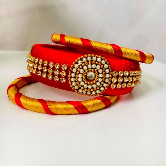 Handmade thread bangles - Picture 2 of 2